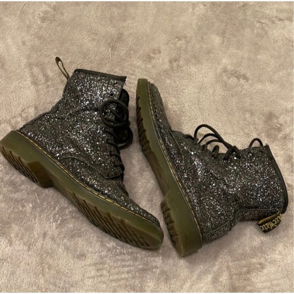 Dr. Marten Chunky Glitter Boots Size 6 - Picture 2 of 10